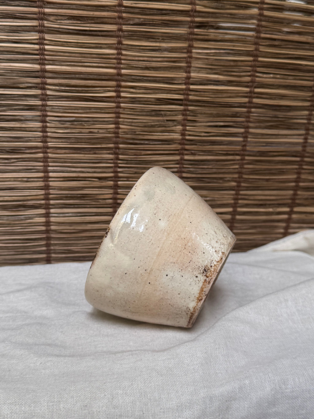 Ido-Style Chawan Cup — Cream Glaze, Spiraled Interior, Kairagi Foot Ring