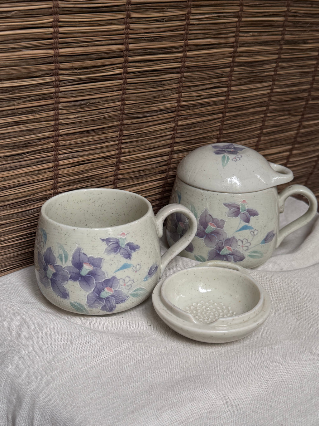 Maruhon Toki Chawanmushi Mug Set, Hand-Painted Violet Design, with Strainer Lids