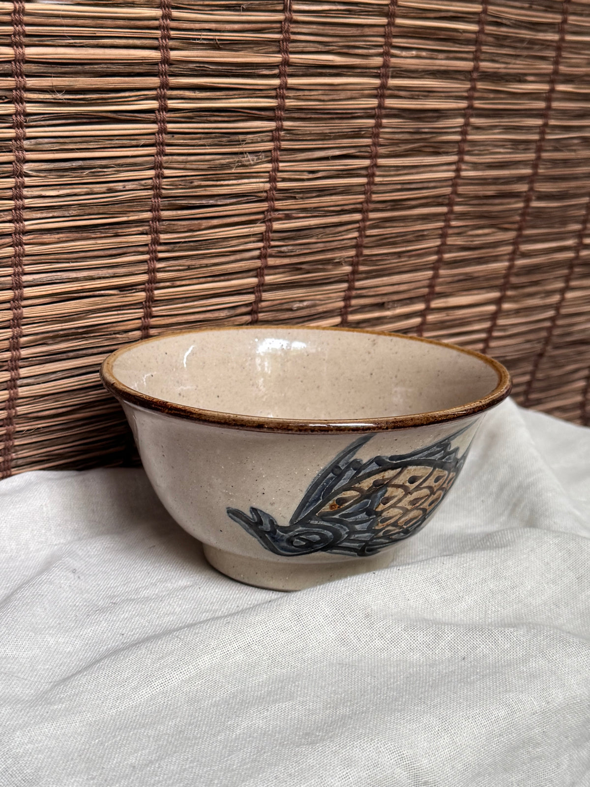Tsuboya Ryukyu Chawan - Hand-Painted Fish Motif Tea Bowl, Okinawan Pottery