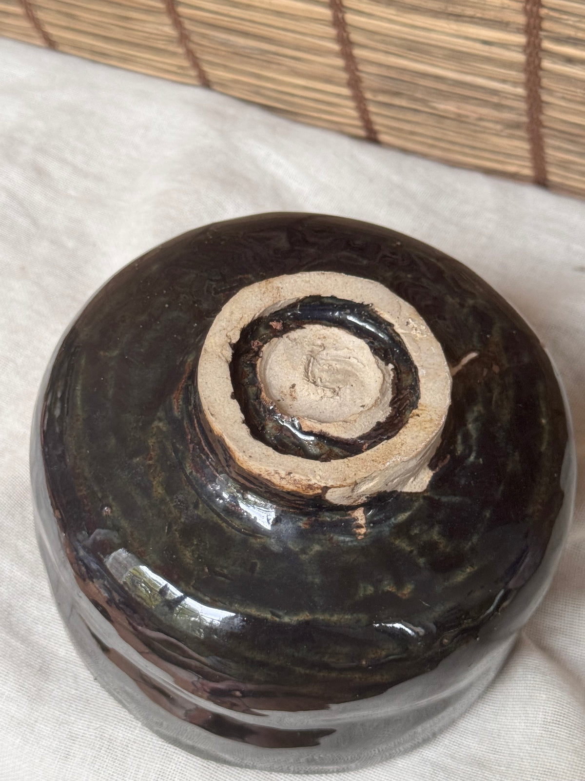 Black Glazed Matcha Chawan — Hand-Shaped Half-Cylinder Form, Glossy Iron Glaze