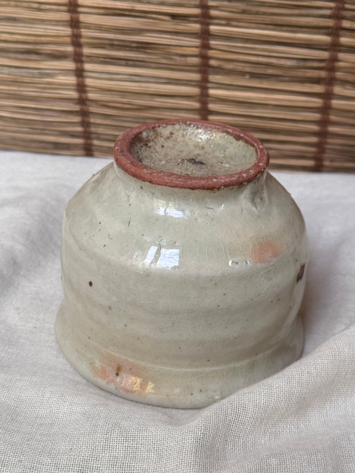Chosen-Karatsu Style Yunomi Cup — Rolled Rim, Blushed Celadon Glaze