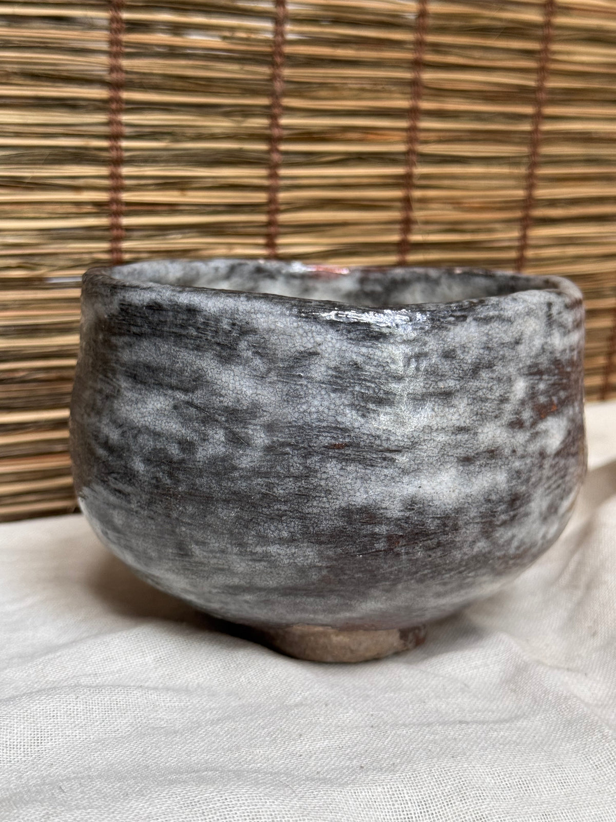 Nezumi-Shino Chawan — Grey and Red Shino Glaze, Mino Ware