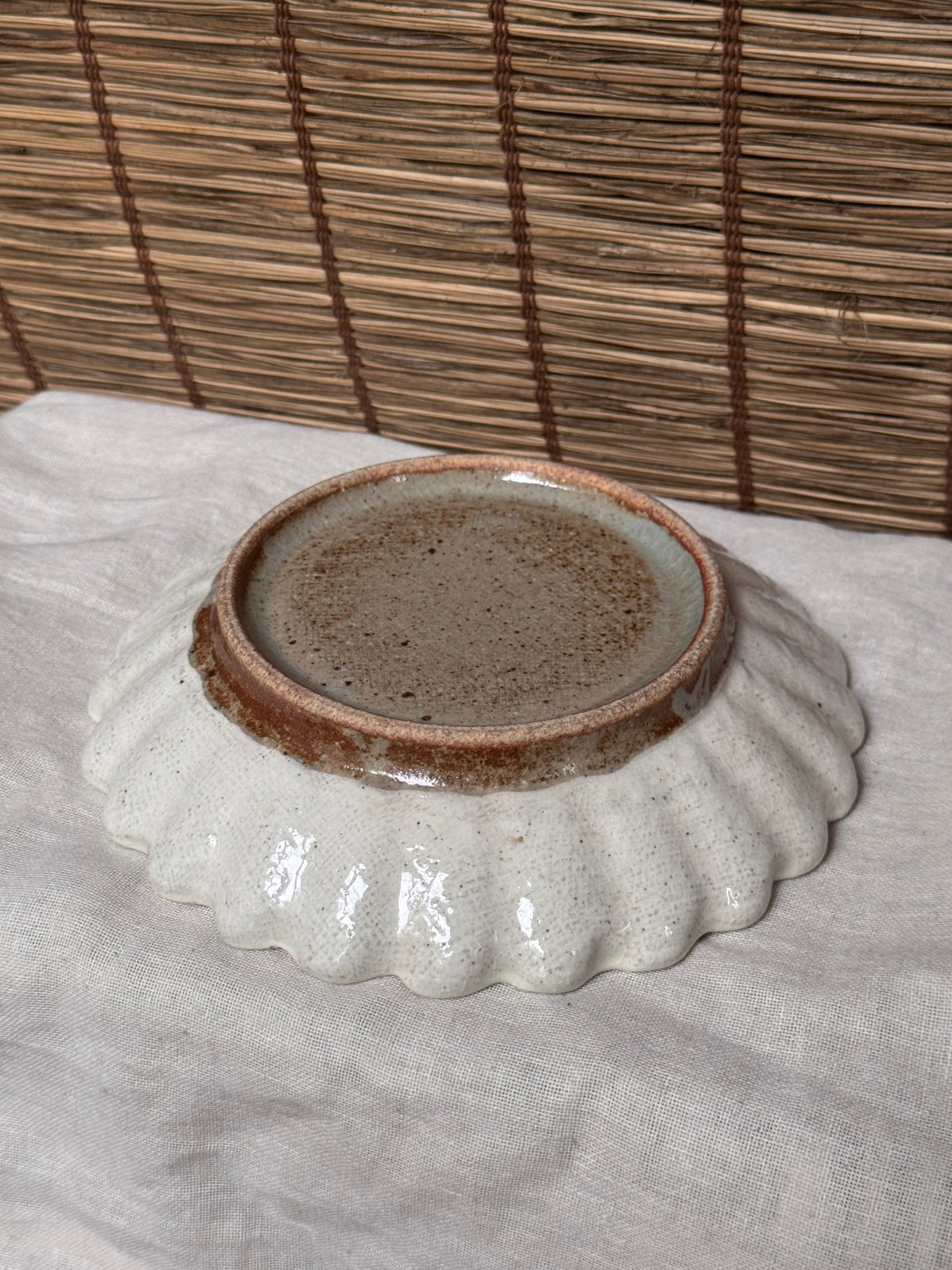Fluted Chrysanthemum Dish — White Monochrome Glaze, Ribbed Petal Rim, Raised Glazed Footring