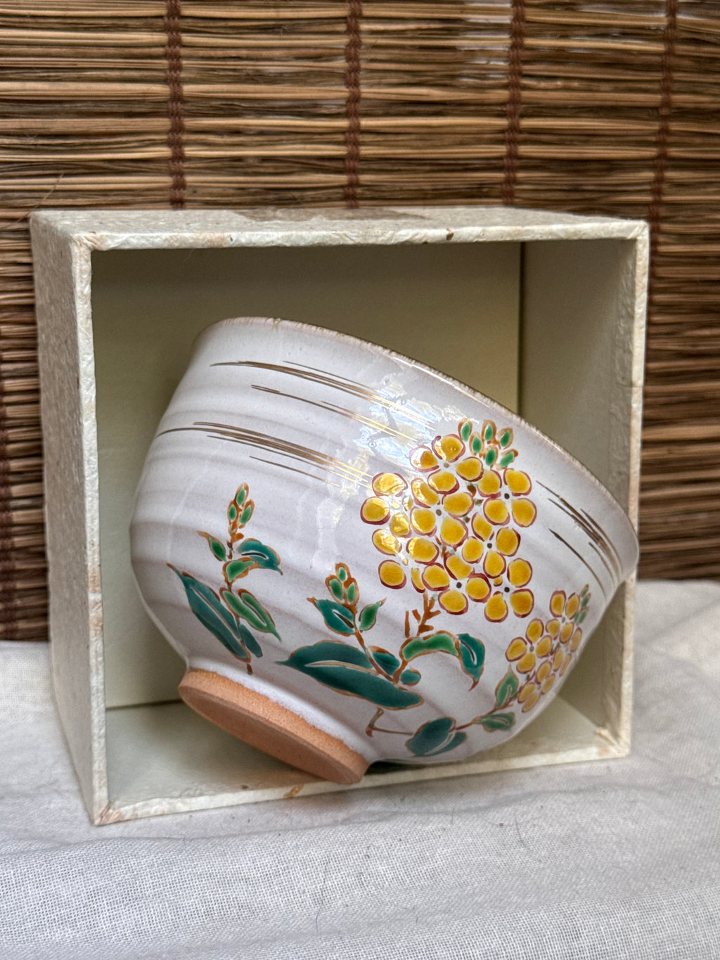 Kiyomizu Kyo-yaki Matcha Chawan by Ryoji — Hand-Painted Rapeseed Flower Design, Original Box