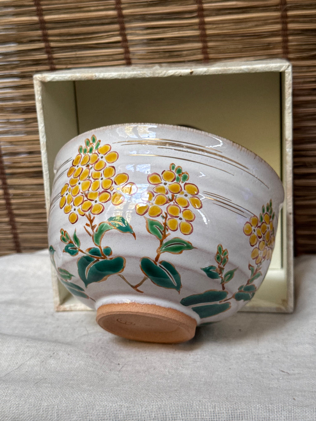 Kiyomizu Kyo-yaki Matcha Chawan by Ryoji — Hand-Painted Rapeseed Flower Design, Original Box