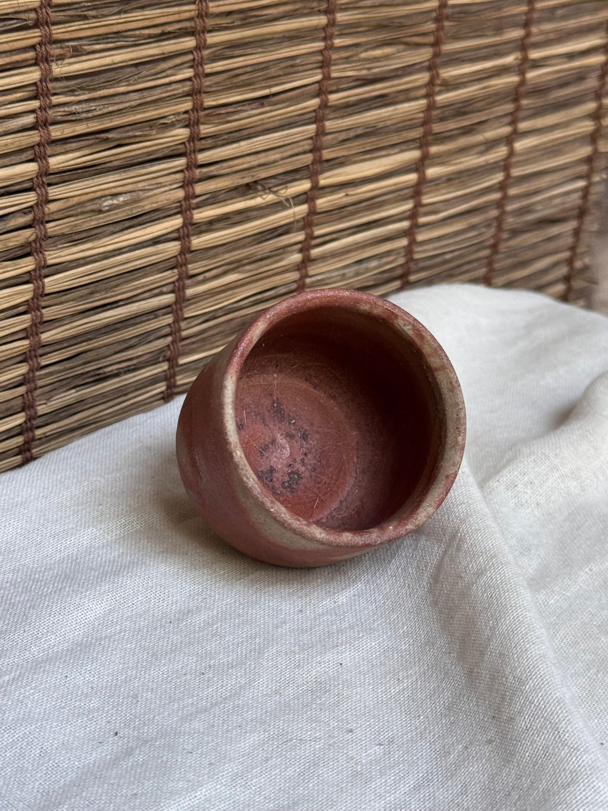 Bizen-Style by Kataoka Seikan Wood-Fired Sake Cup — Hidasuki Fire Markings