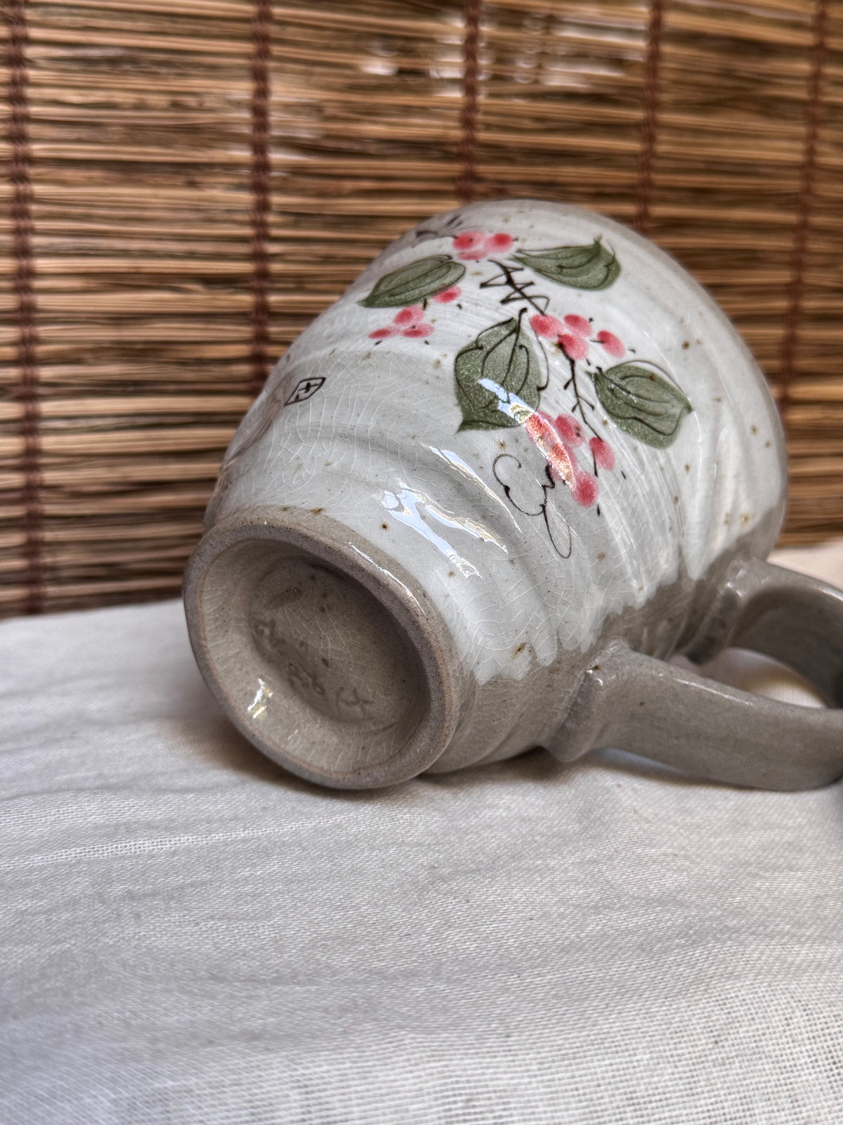 Mino-Yaki Studio Mugs, Hand-Painted Berry Design & Plain Crackle Glaze