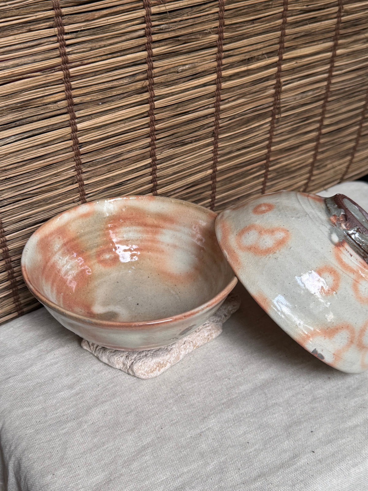 Hagi-yaki Rice Bowls, Pair — Kohiki-Style Rice Straw Ash Spots
