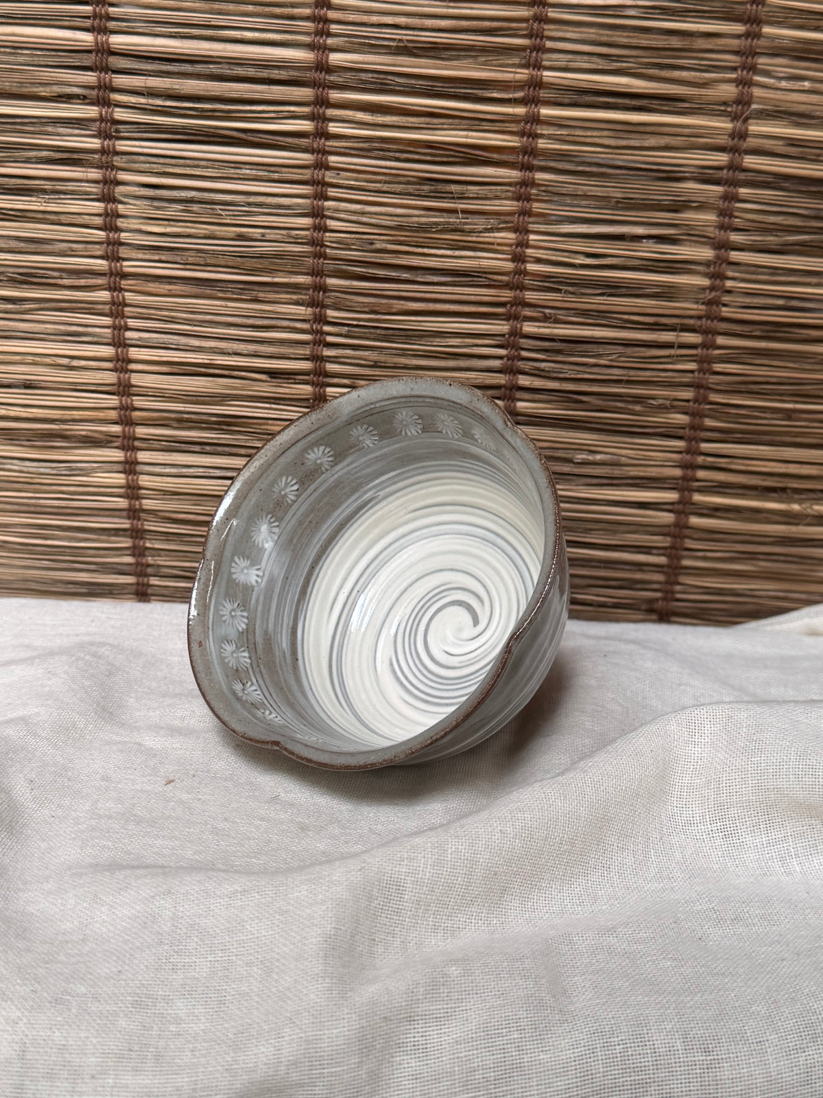 Mishima Stoneware Cup — Stamped Chrysanthemum Border, Spiral Combed Interior, Seal-Marked Base