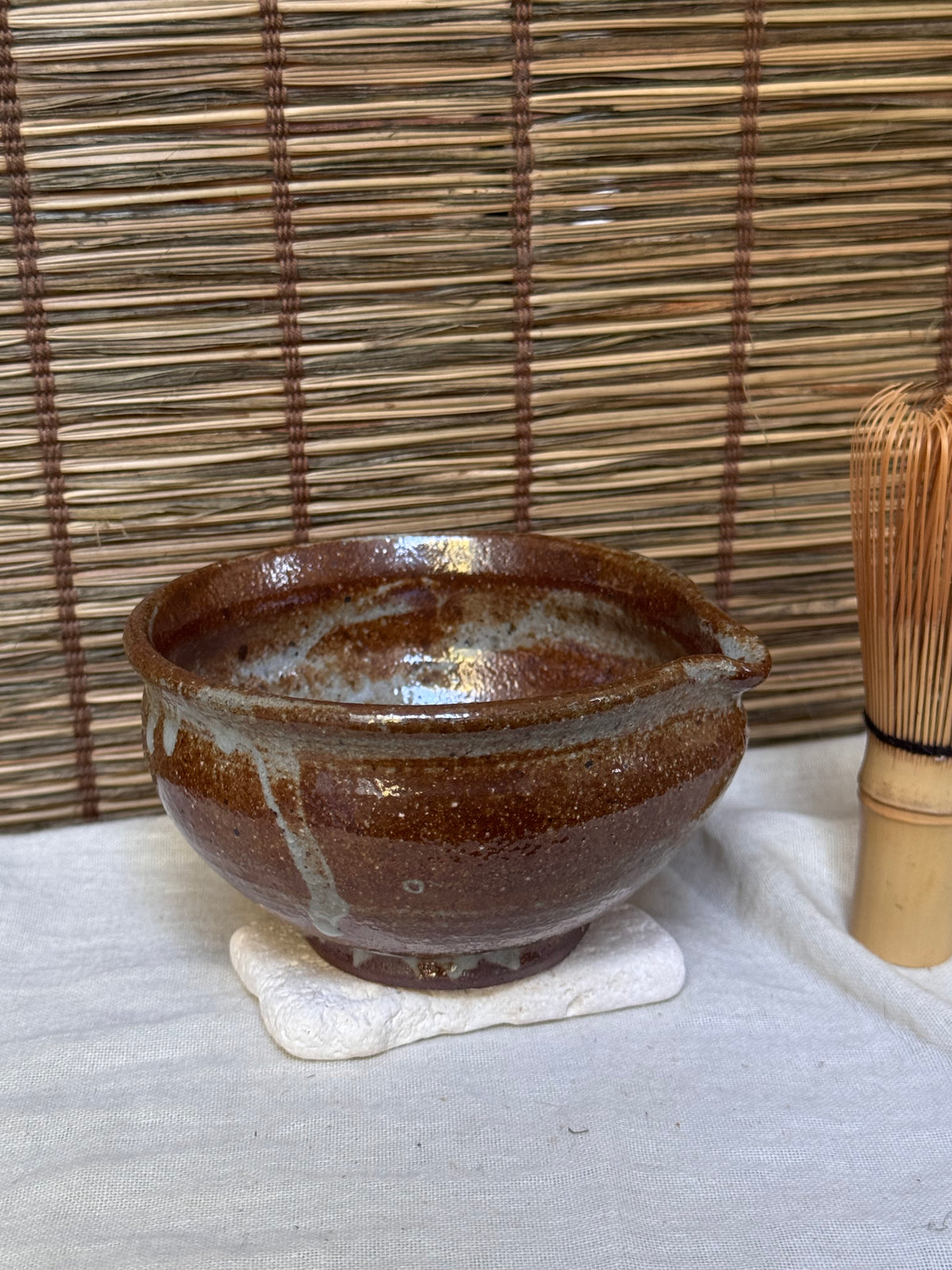 Katakuchi Matcha Bowl — Amber Glaze, Grey Drips, Iron Spots, Pouring Lip