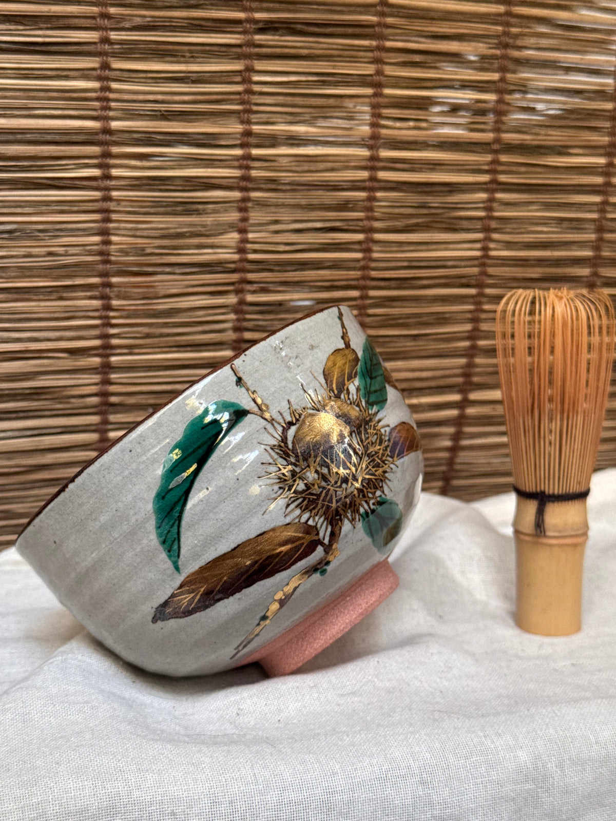 Somayama Ware Matcha Chawan by Minamiguchi Kansui — Kenzan-Style Chestnut Design, Original Box
