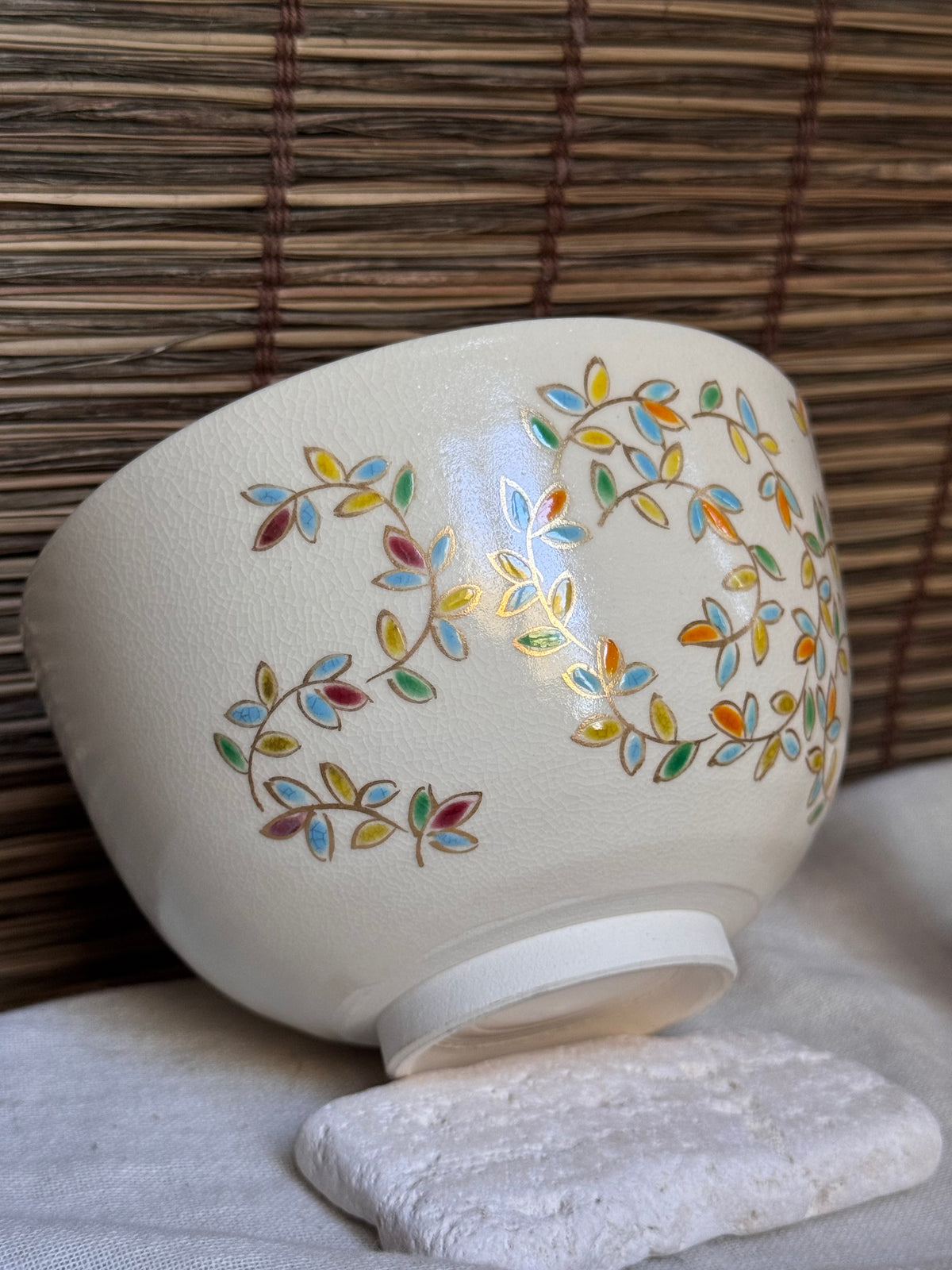 Kyoto Ware Matcha Bowl (Chawan) — Rainbow Leaf Scrolls, Gold Outlines, Signed, with Box