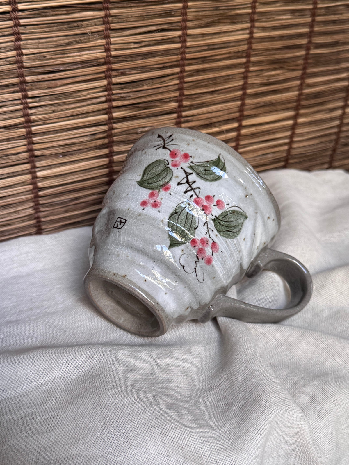 Mino-Yaki Studio Mugs, Hand-Painted Berry Design & Plain Crackle Glaze