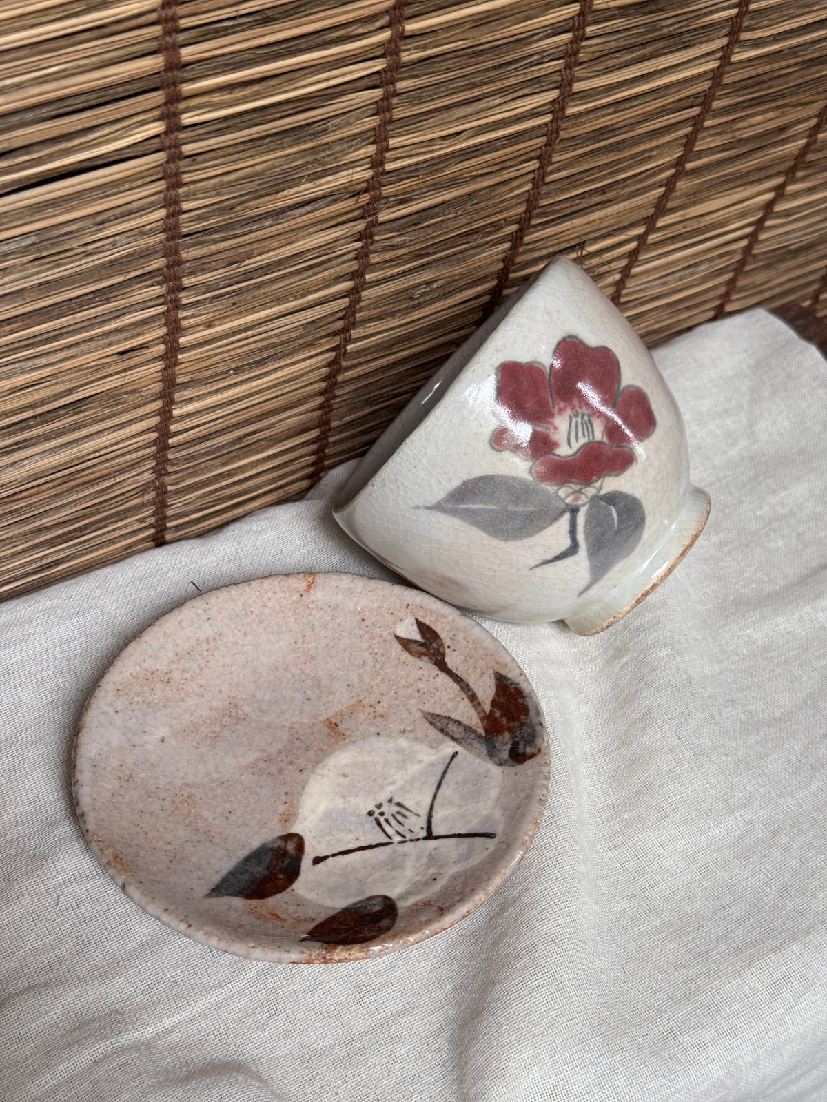 Kutani-Style Hand-Painted Camellia Teacup and Saucer Set, Crackle Glaze