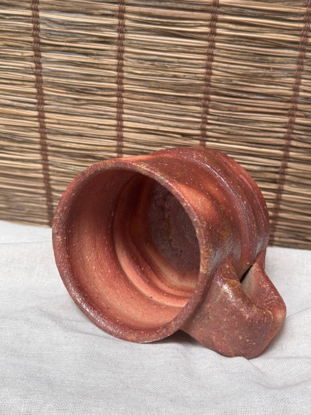 Bizen Ware Stoneware Mug — Unglazed Wood-Fired Body, Natural Ash Flashing