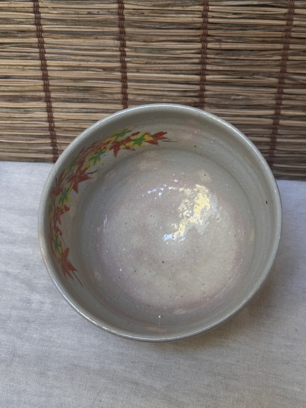 Hagi Ware Matcha Bowl (Chawan) — Momiji Maple Leaves, Gold Accents, Crackle Glaze