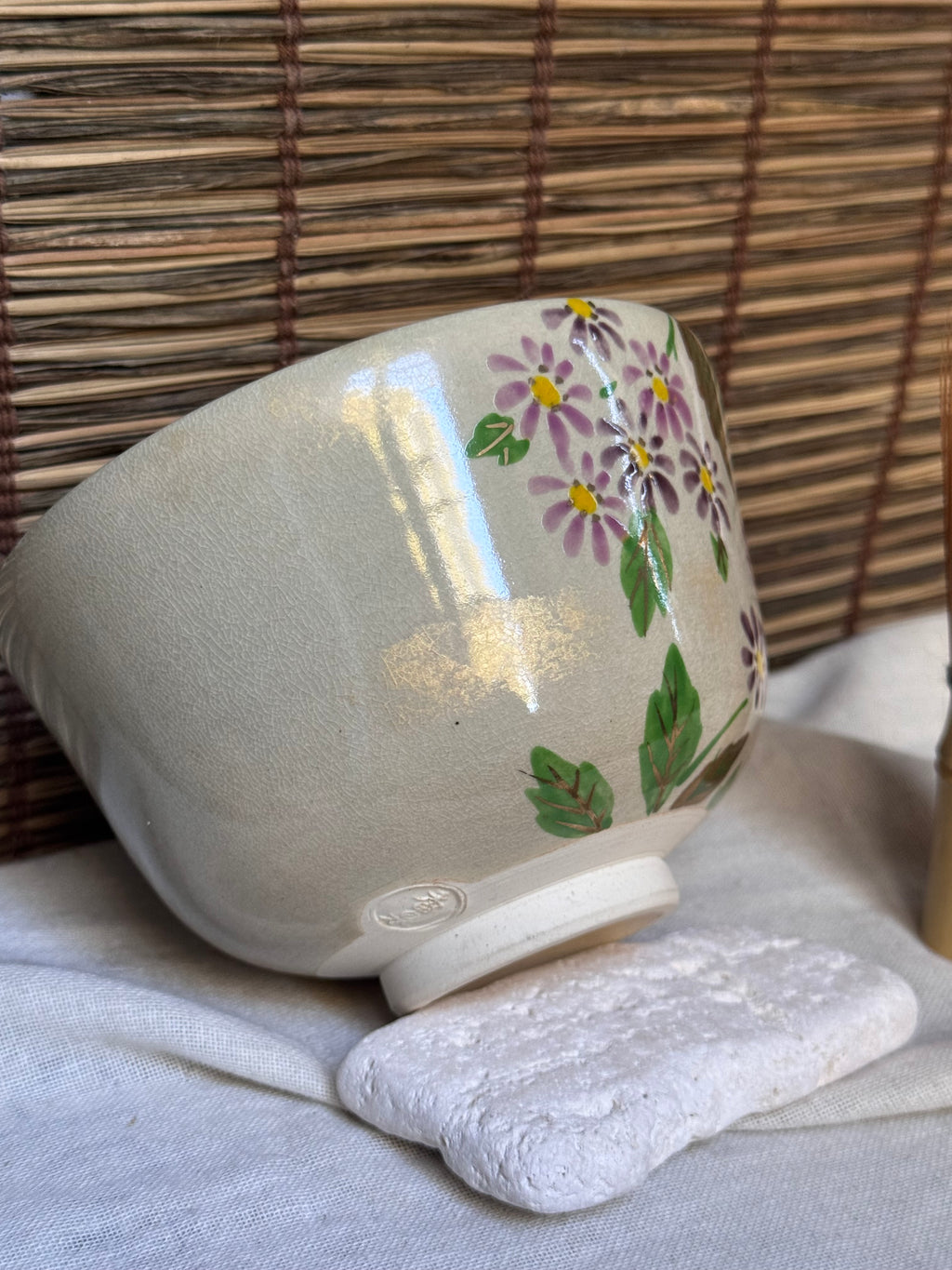Kyoto Ware Matcha Chawan by Tanaka Kōsen — Hand-Painted Miyako-wasure, Gold Accents, Signed Wooden Box