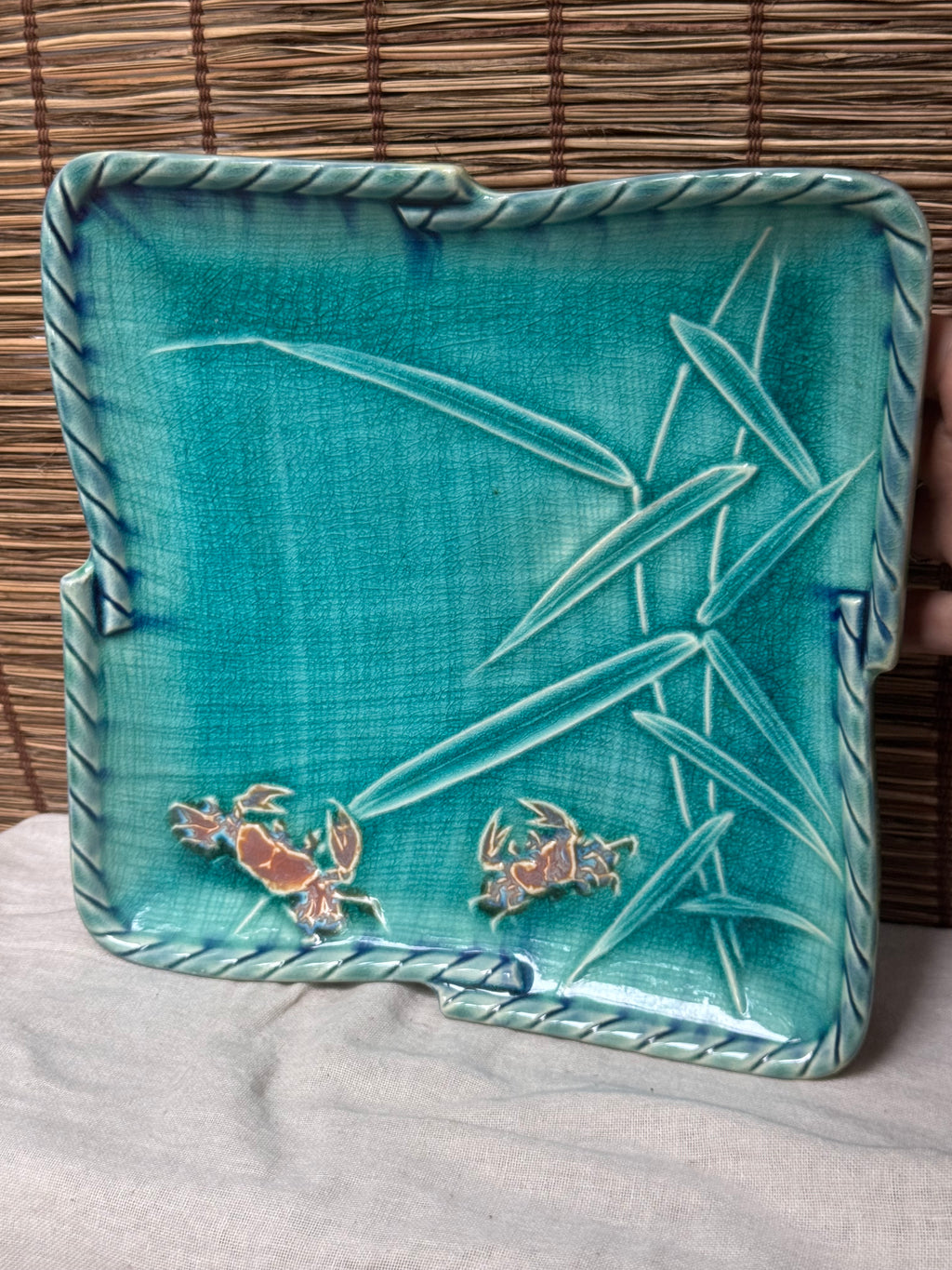 Turquoise Crackle-Glaze Serving Tray — Carved Bamboo & Crab Motif, Rope-Twist Rim