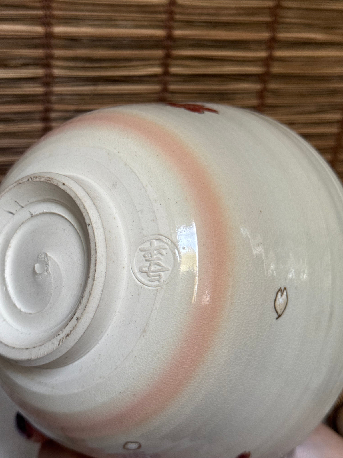 Kiyomizu Kyo-yaki Zenho Matcha Chawan — Hand-Painted Dropping Cherry Blossom, Original Box
