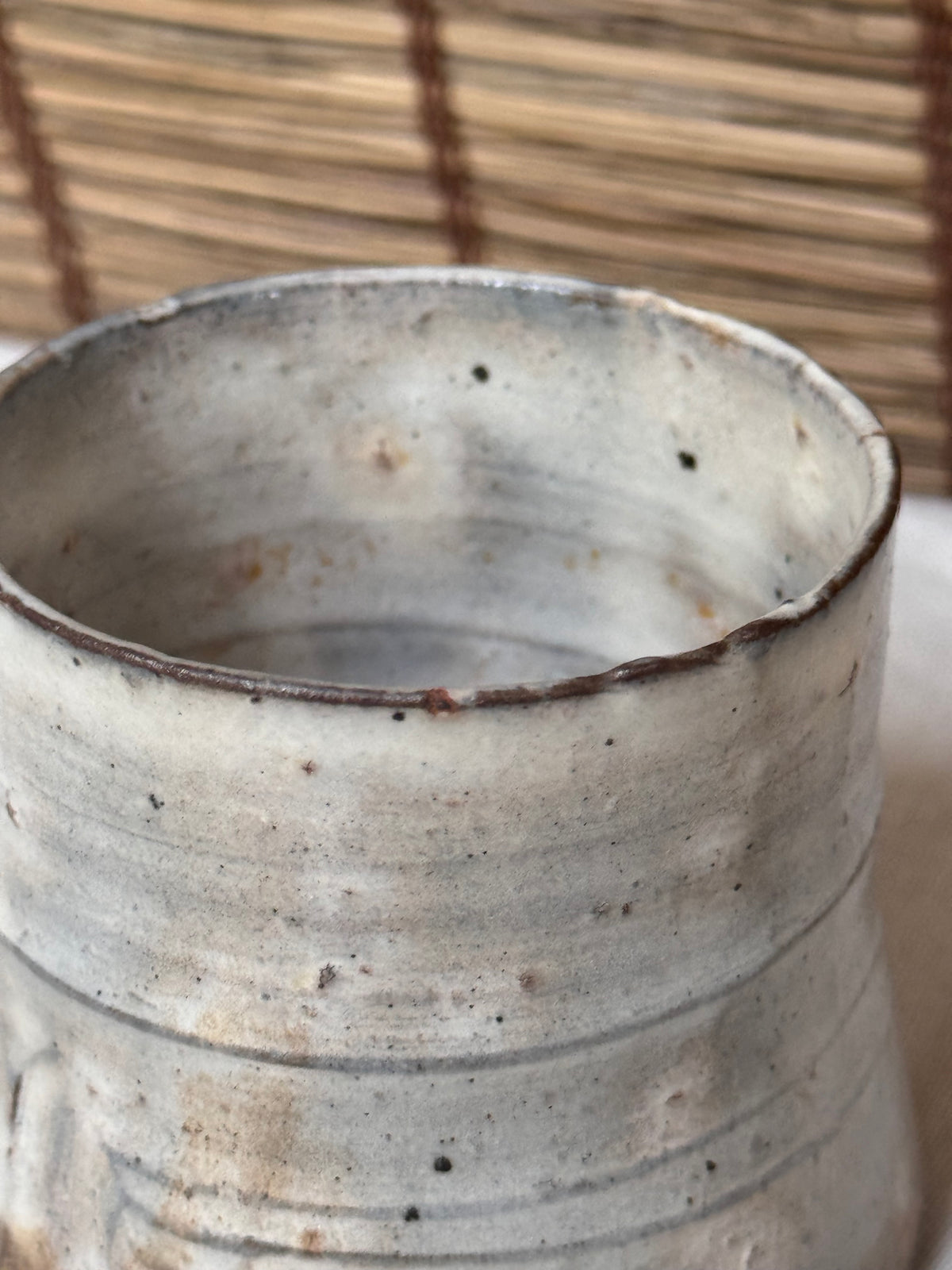 Hagi-Ware Ash-Glazed Stoneware Cup — Tapered Form, Oval Cross-Section, Smoky Fire Markings