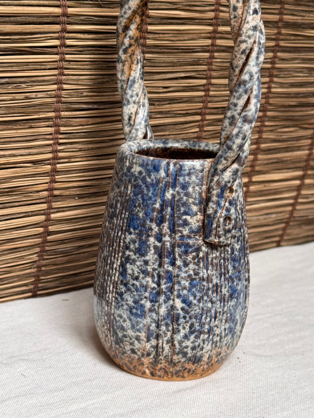 Kasama-yaki Vase, Basket-Style Twisted Handle, Blue Speckled Glaze
