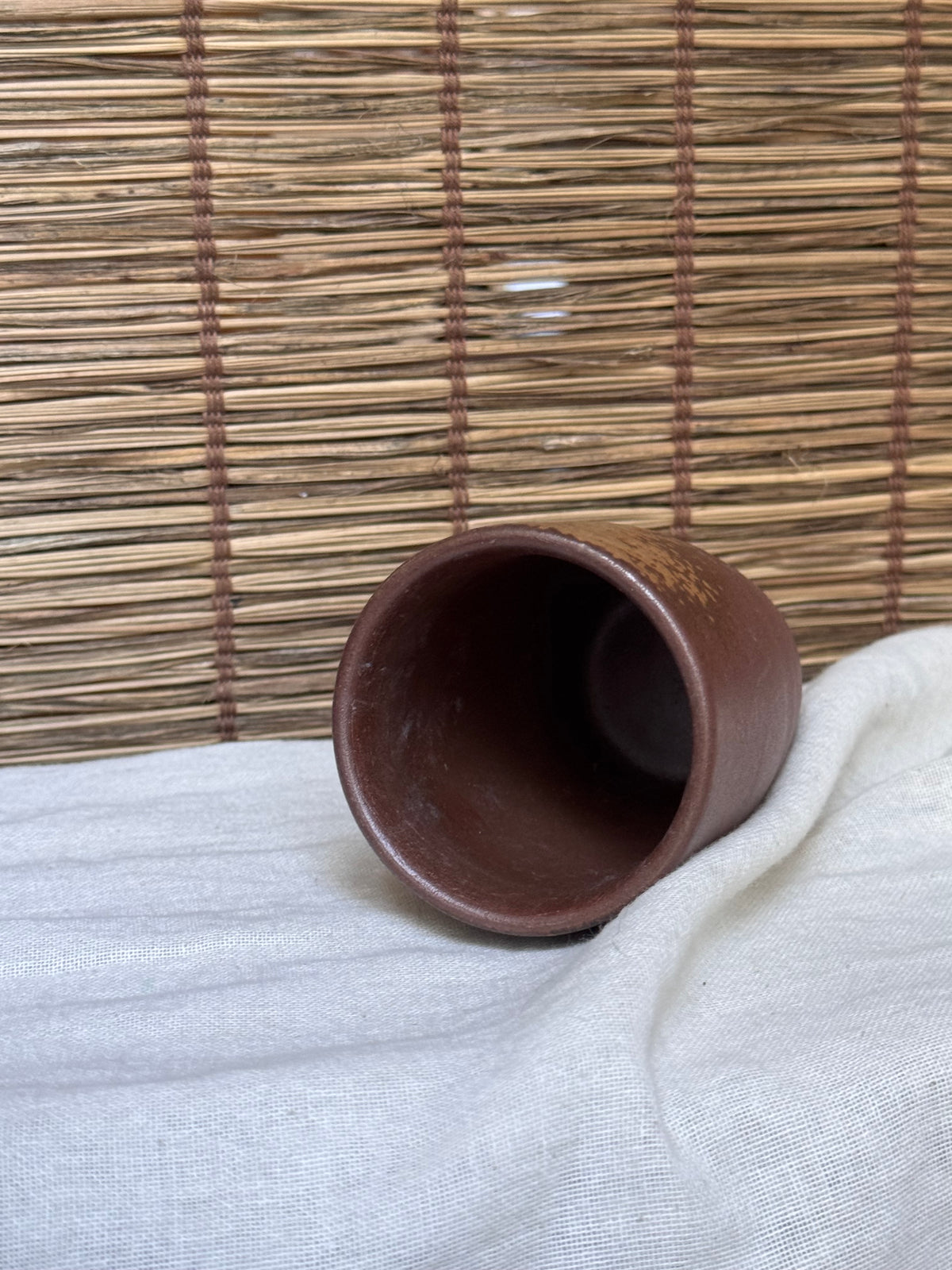 Bizen-yaki by Kimura Tōhō Yunomi Teacup — Natural Goma Ash Glaze