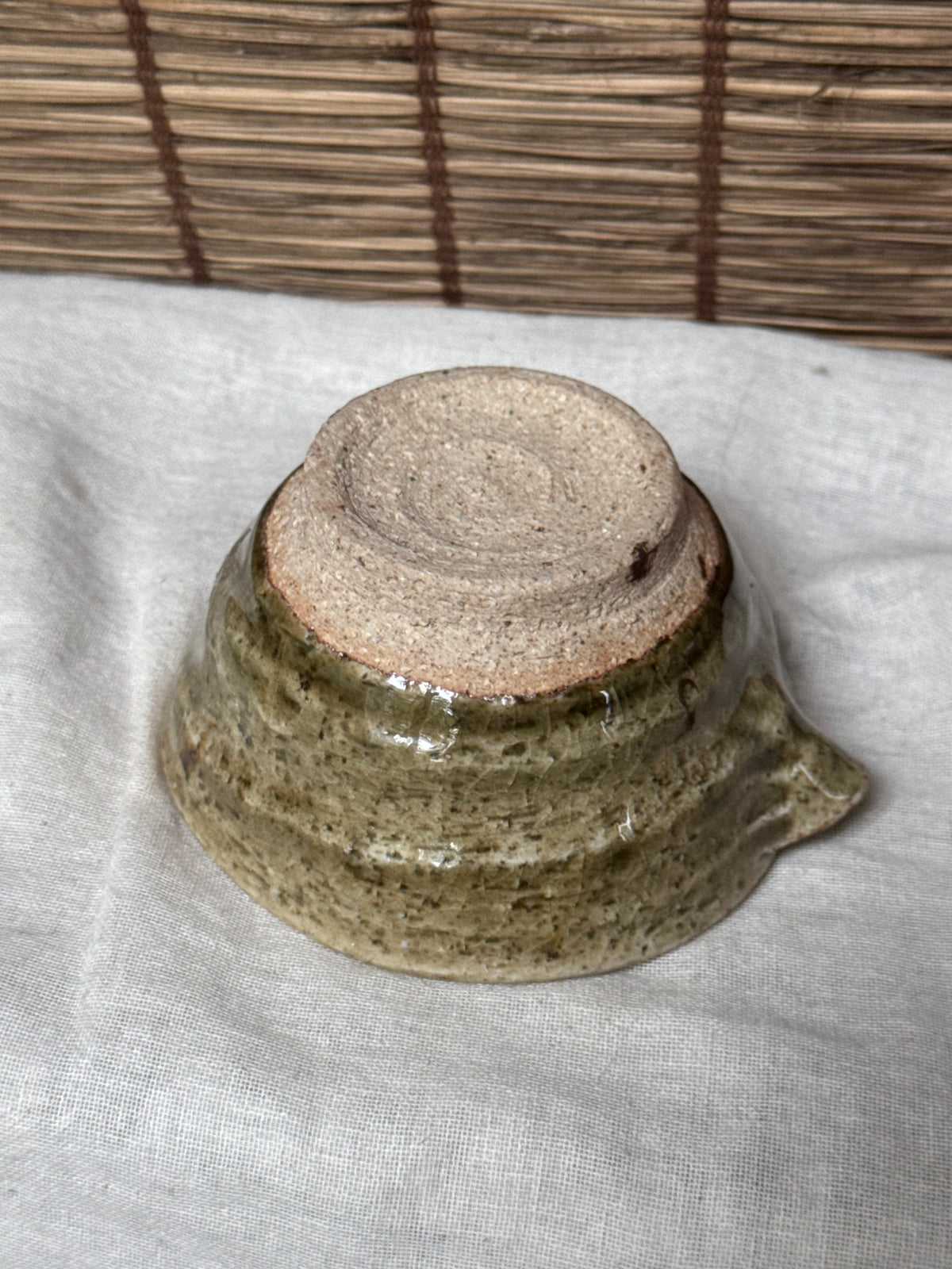 Mini Katakuchi Matcha Bowl — Olive Ash-Type Glaze, Crackle, Spiral Well