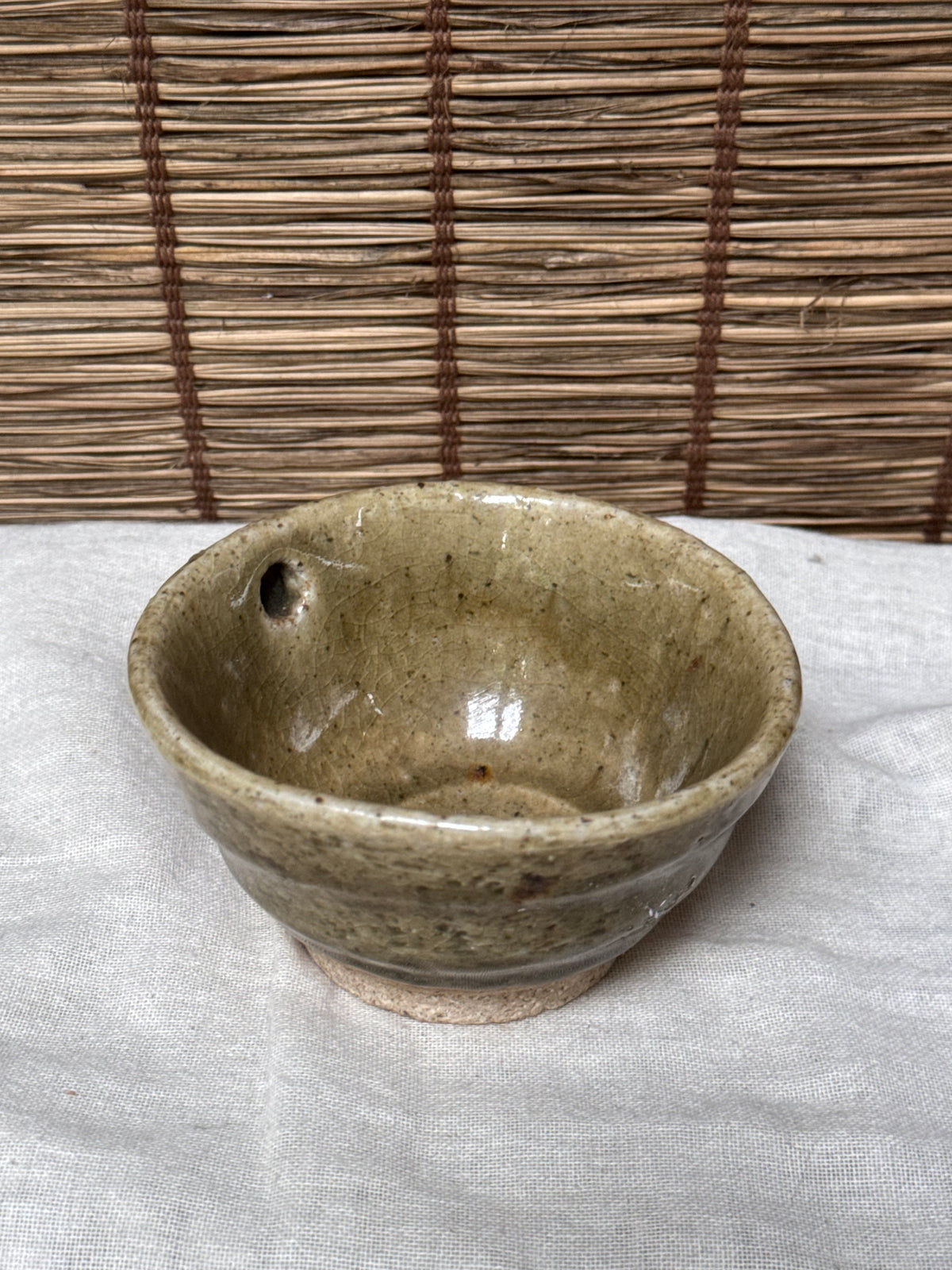Mini Katakuchi Matcha Bowl — Olive Ash-Type Glaze, Crackle, Spiral Well
