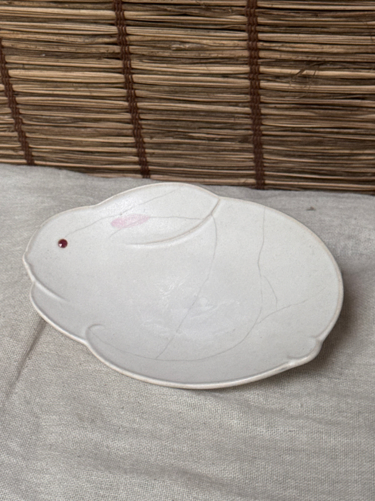 Tachikichi Rabbit-Shaped Plates, Single — White Crackle Glaze, Pink Ears