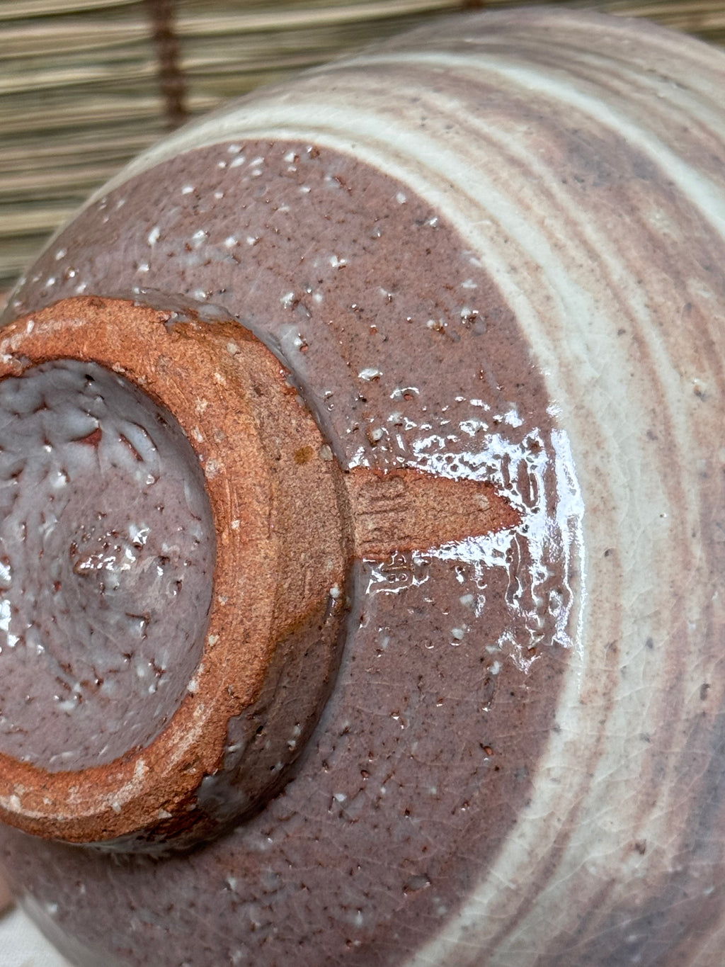 Hagi Chawan — Brushed White Slip, Kiri-Kōdai Cut Foot, Named Box