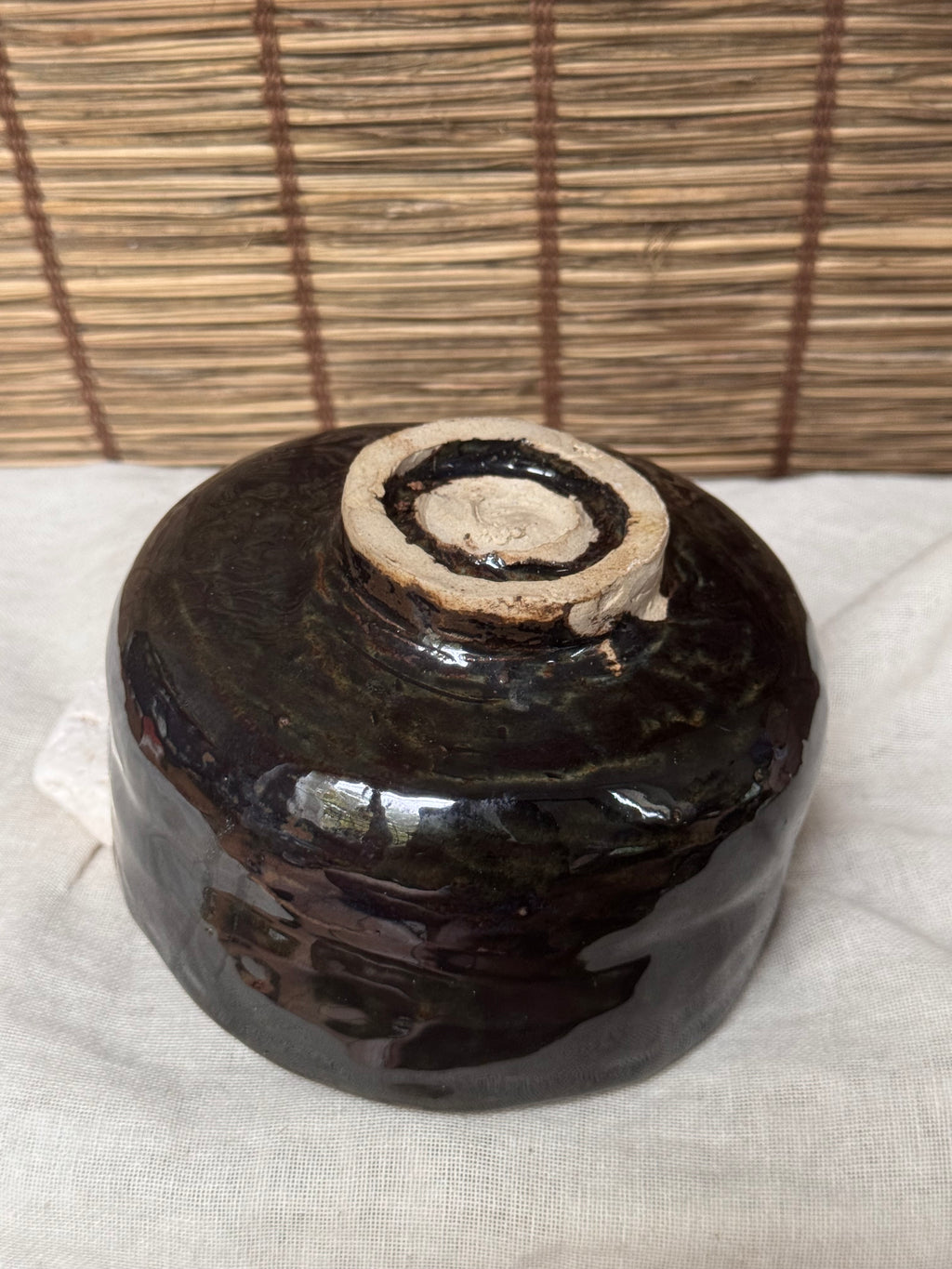 Black Glazed Matcha Chawan — Hand-Shaped Half-Cylinder Form, Glossy Iron Glaze