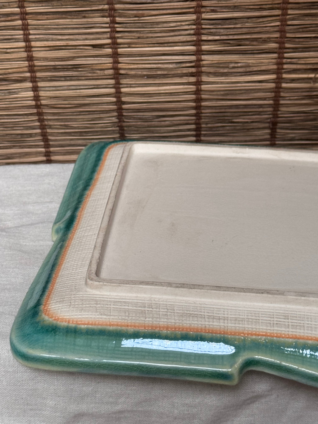 Turquoise Crackle-Glaze Serving Tray — Carved Bamboo & Crab Motif, Rope-Twist Rim