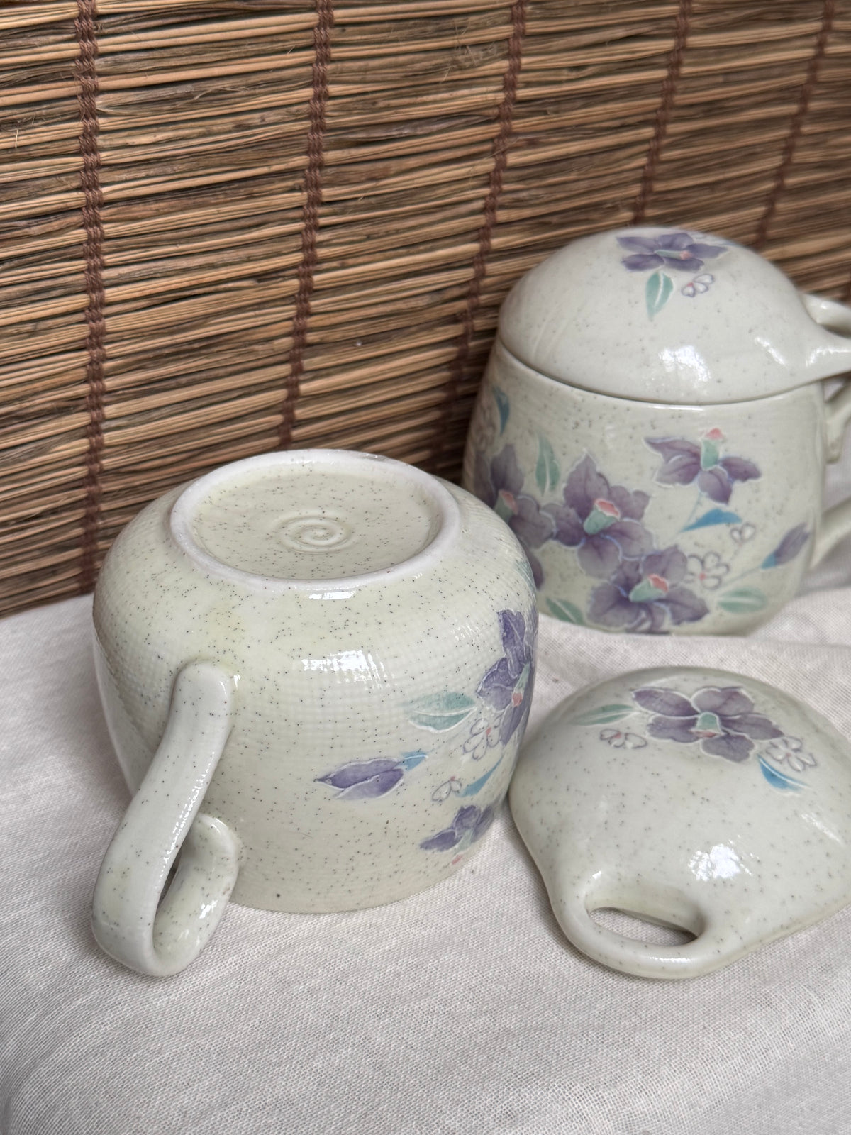 Maruhon Toki Chawanmushi Mug Set, Hand-Painted Violet Design, with Strainer Lids