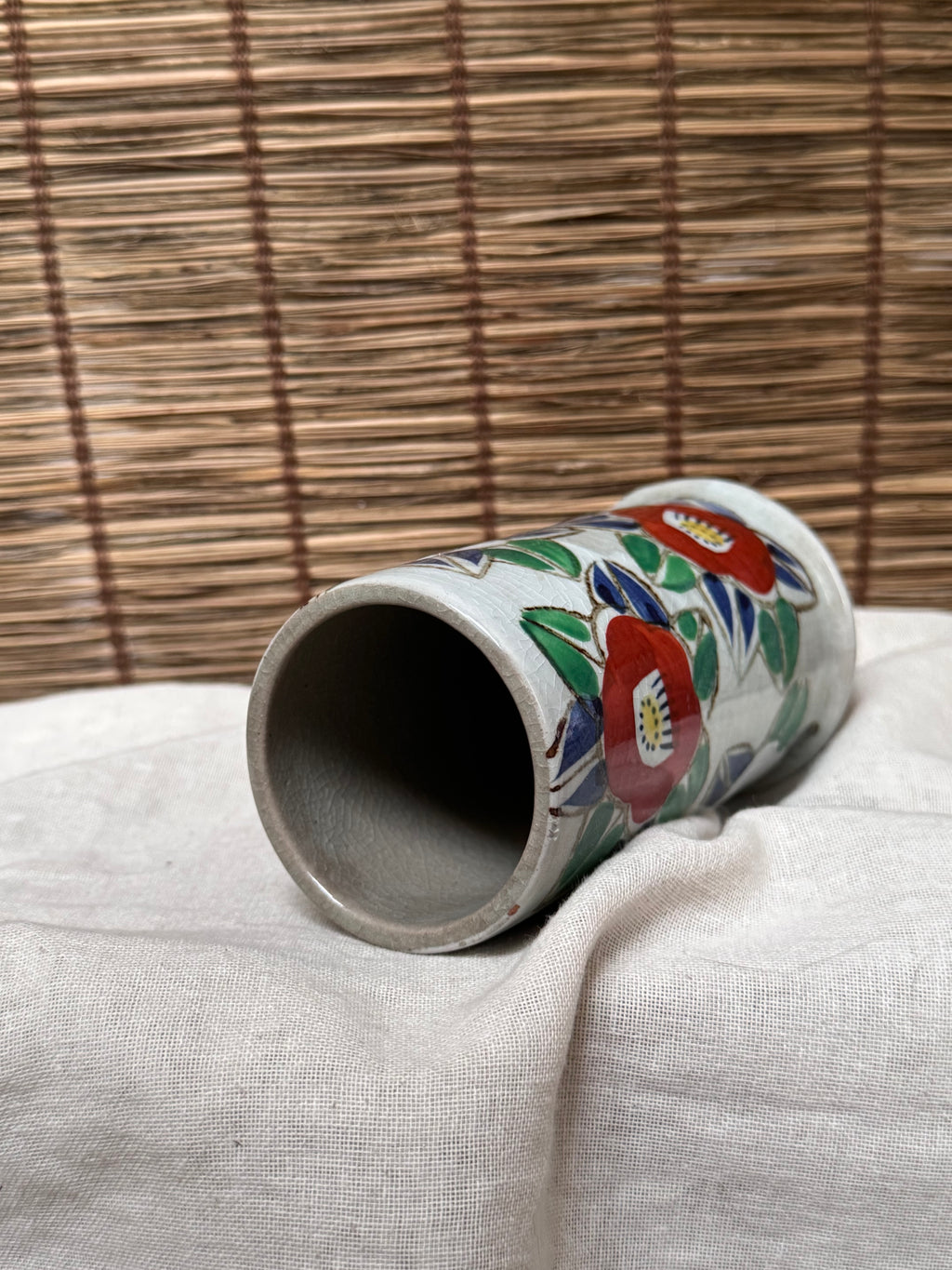 Mino Ware Crackle Glaze Camellia Vase, Hand-Painted Kannyu Ceramic Cylinder