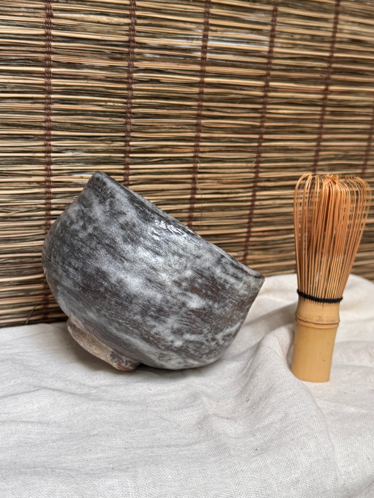 Nezumi-Shino Chawan — Grey and Red Shino Glaze, Mino Ware