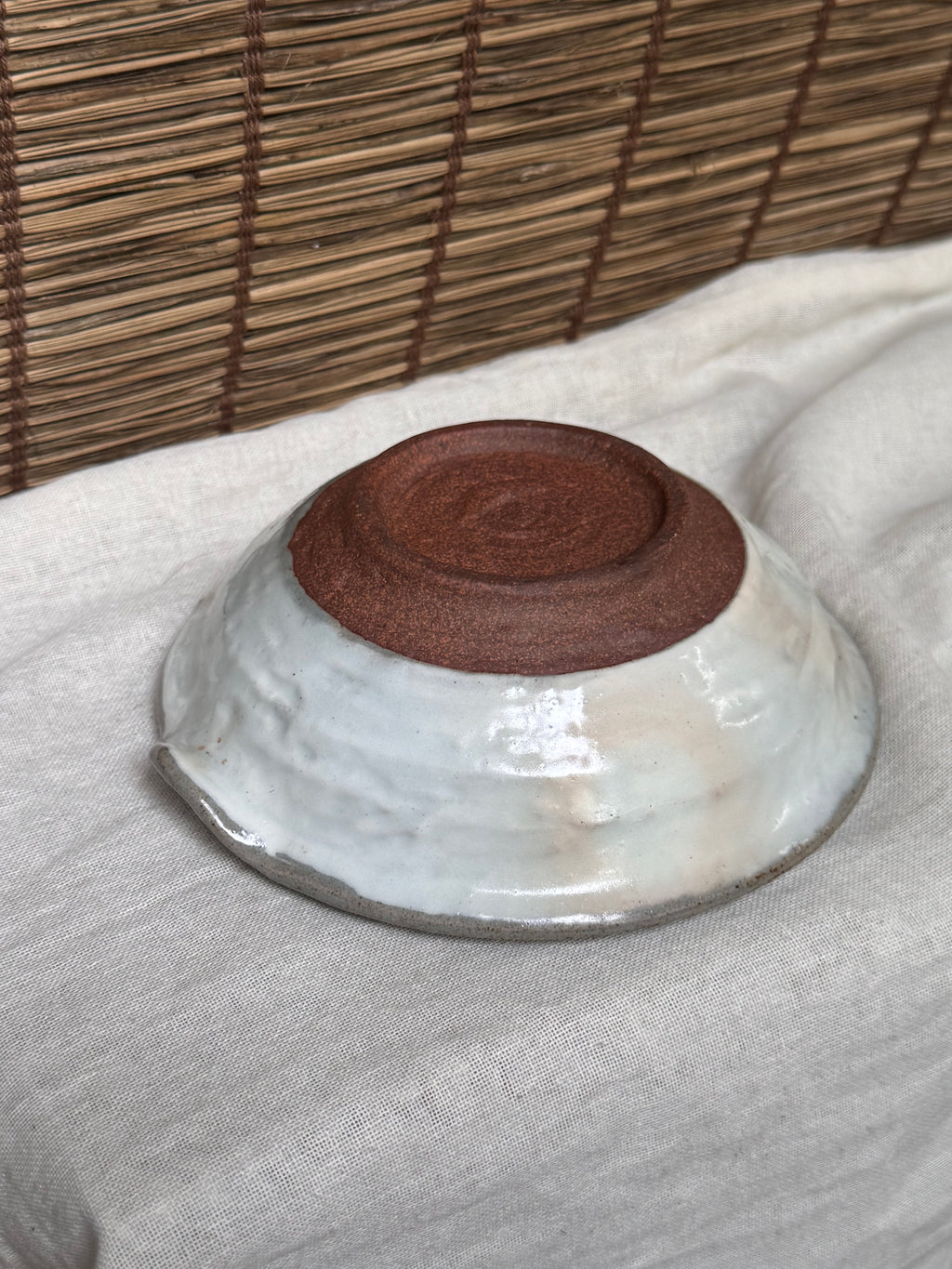 Hagi-Yaki Katakuchi Pouring Bowl - Pink Blossom Glaze