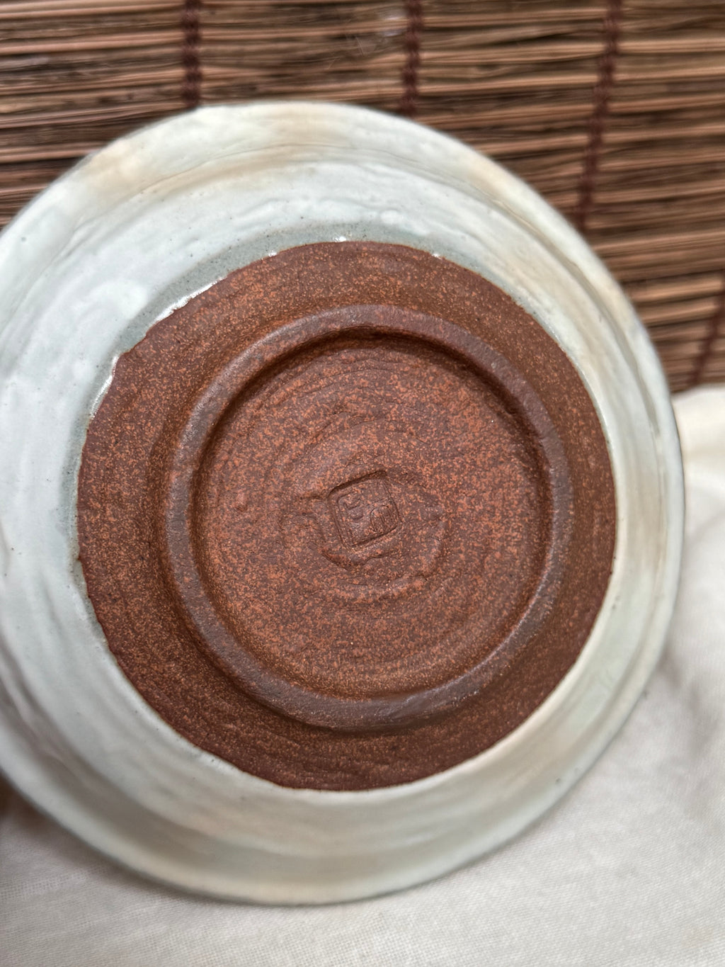 Hagi-Yaki Katakuchi Pouring Bowl - Pink Blossom Glaze