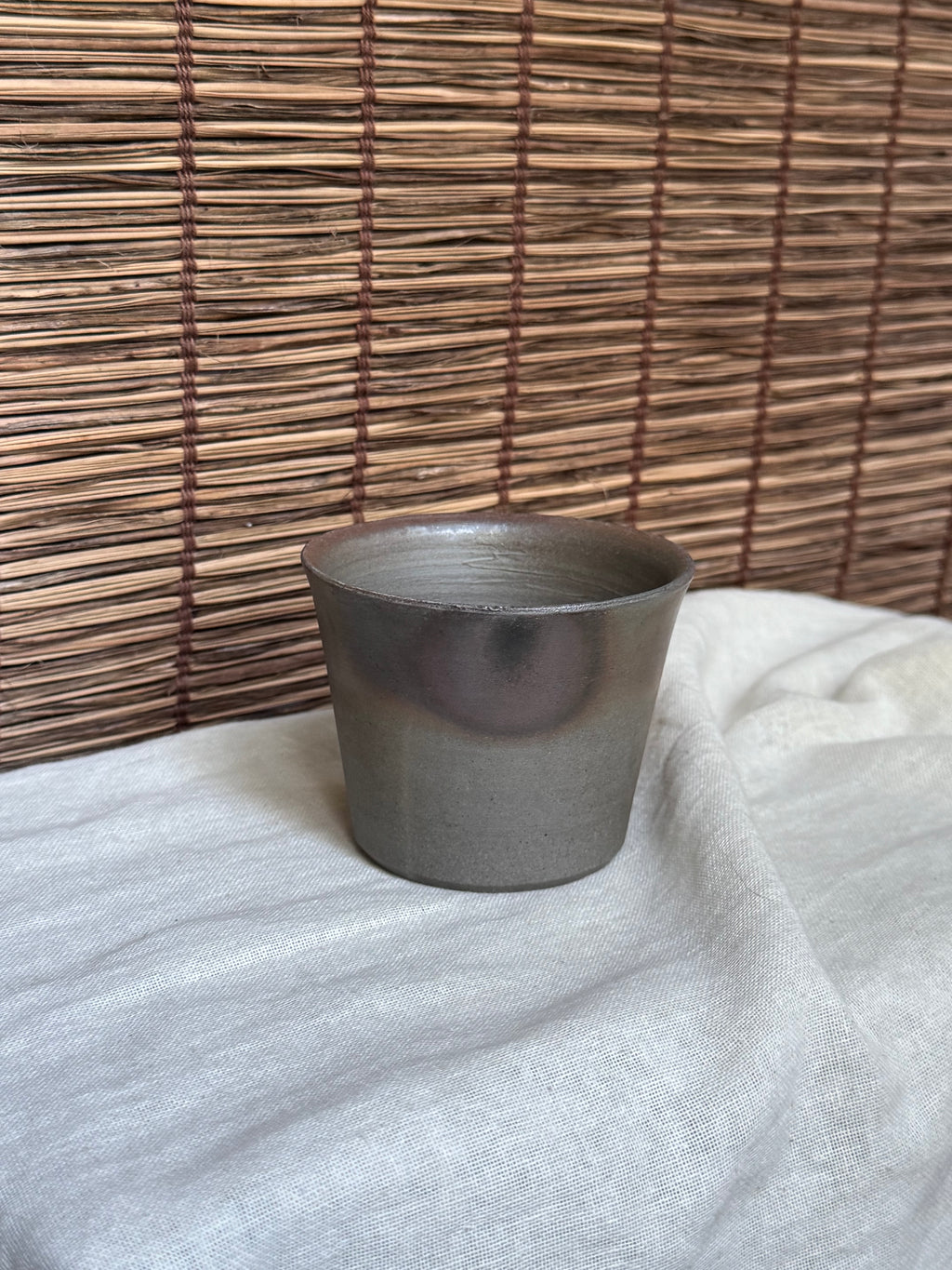 Bizen-yaki by Nobuhara Katsushi Cup — Wood-Fired, Charcoal & Ash Fire Effects, Artist-Stamped