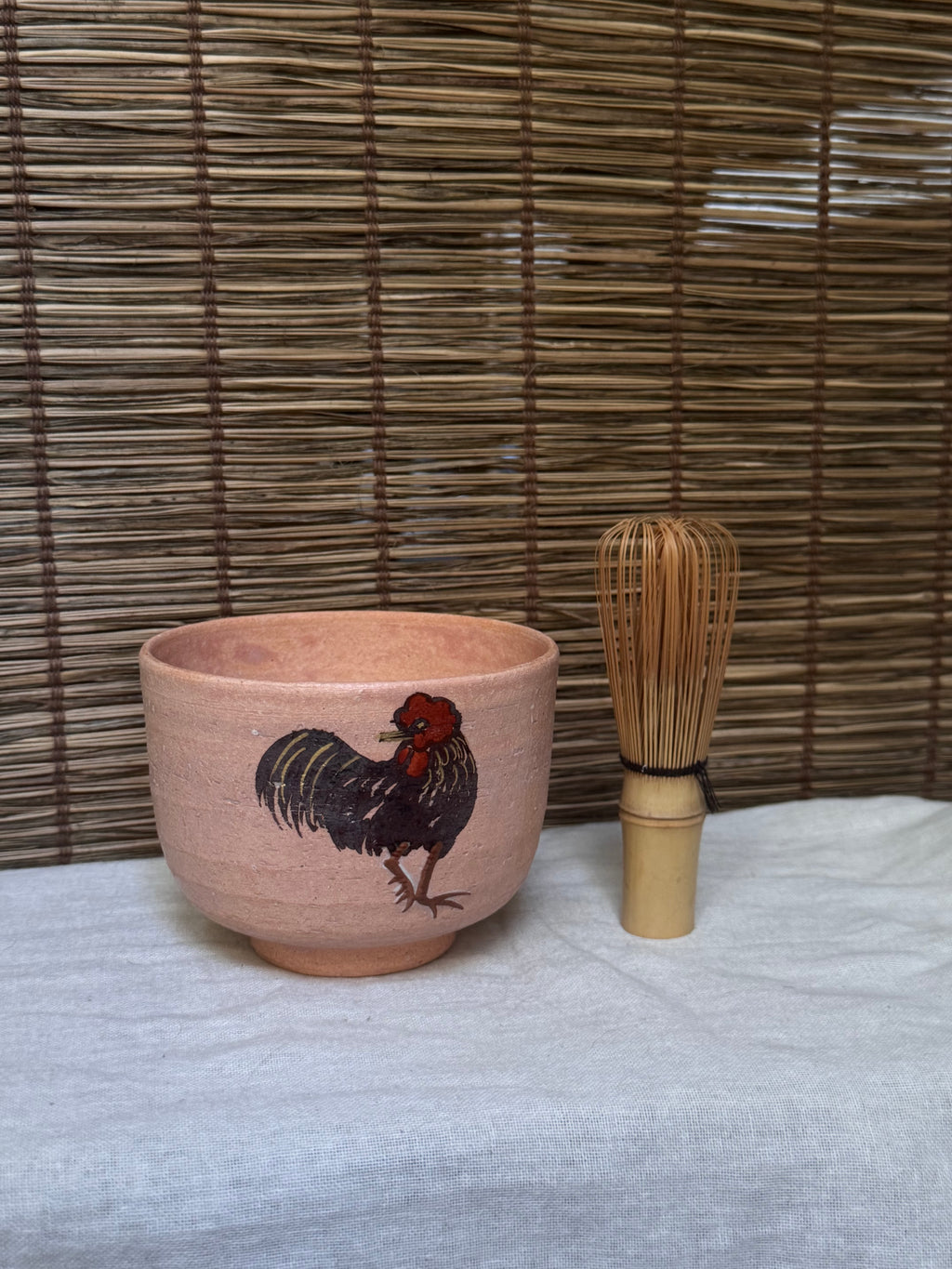 Hagi Ware Zodiac Tea Bowl (Eto Chawan), Year of the Rooster — Hand-Painted Rooster with Gold Accents, Wooden Box