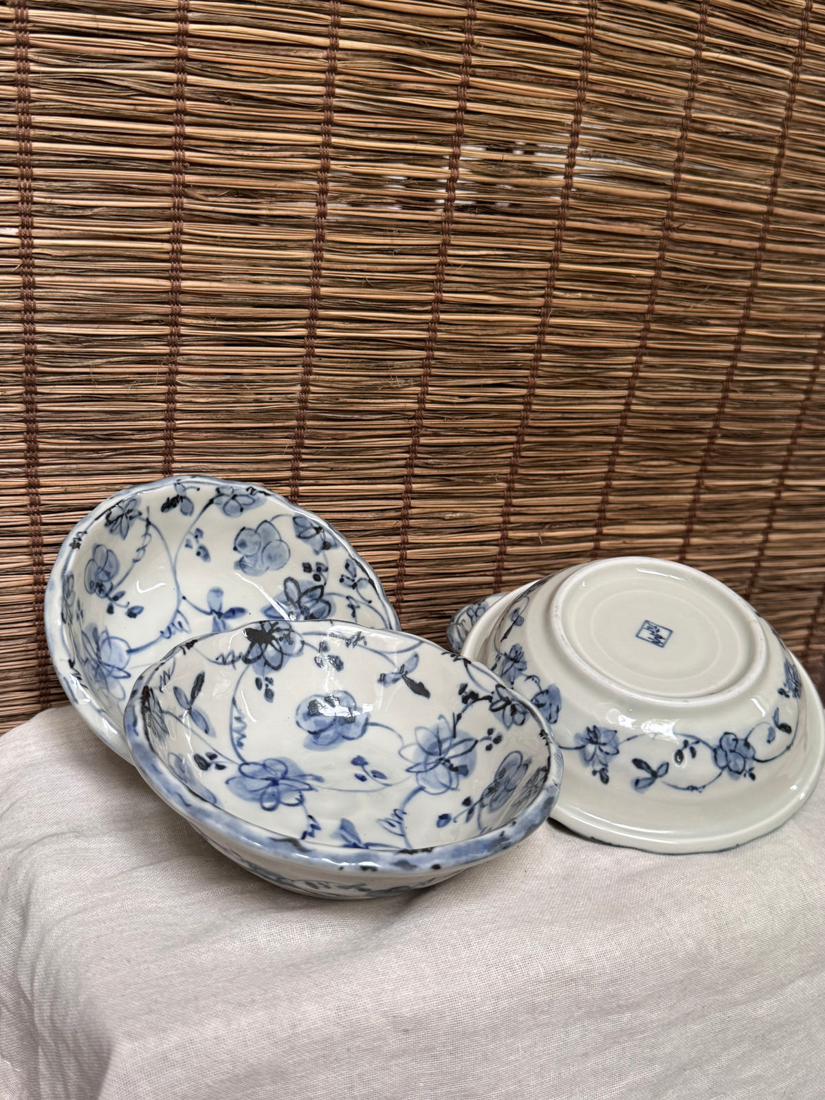 Japanese Sometsuke Blue & White Rice Bowls - Hand-Painted Floral, Scalloped Rim, Set of 4