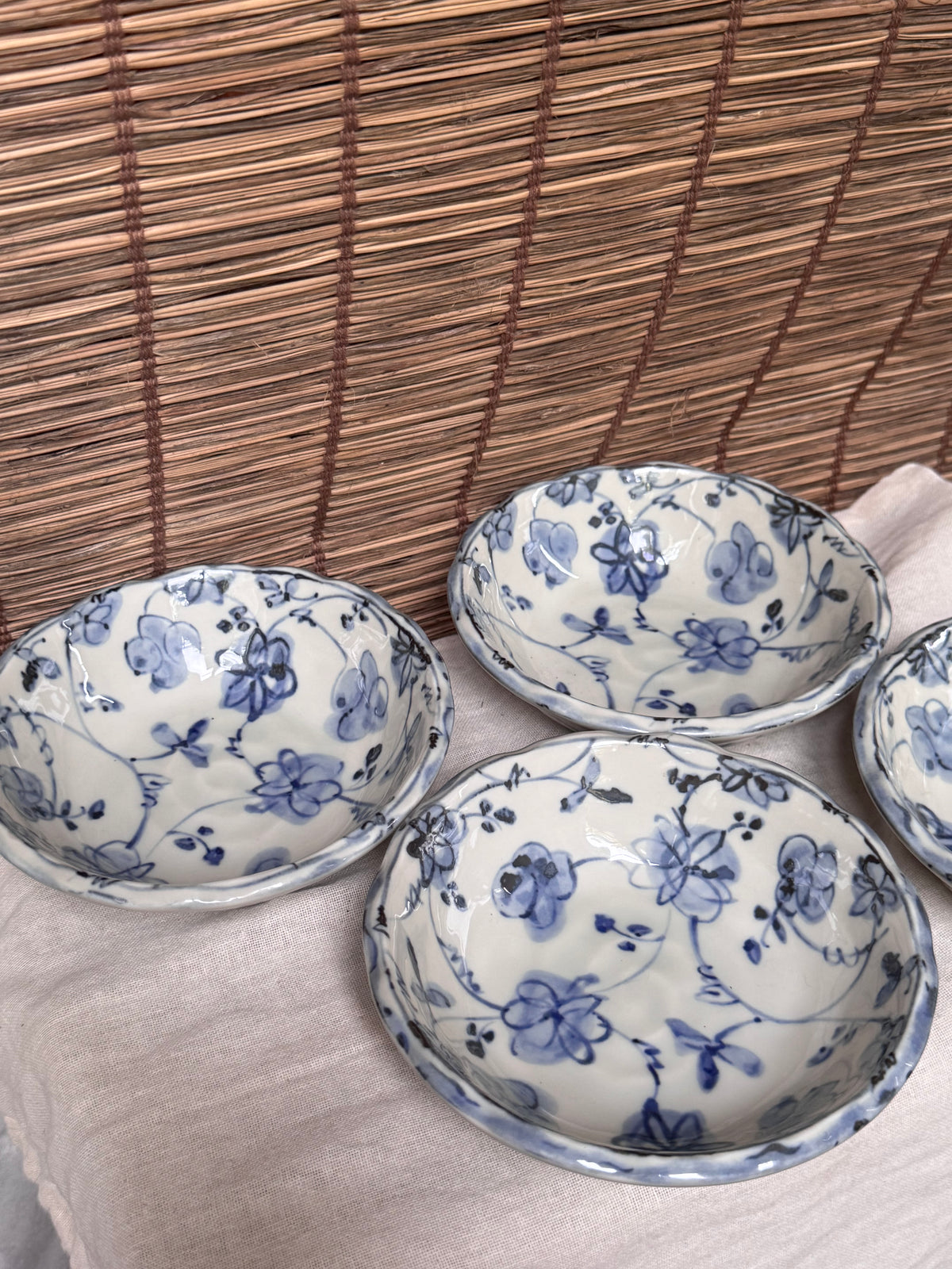 Japanese Sometsuke Blue & White Rice Bowls - Hand-Painted Floral, Scalloped Rim, Set of 4