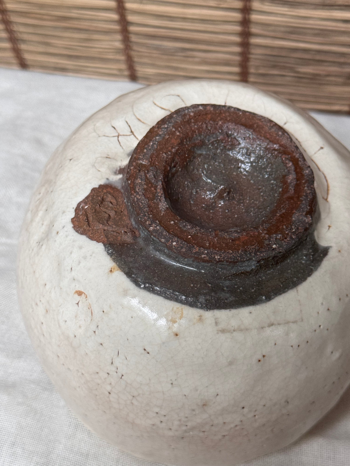 Shino Matcha Chawan — White Feldspar Glaze, Pinholed "Citron Skin" Surface
