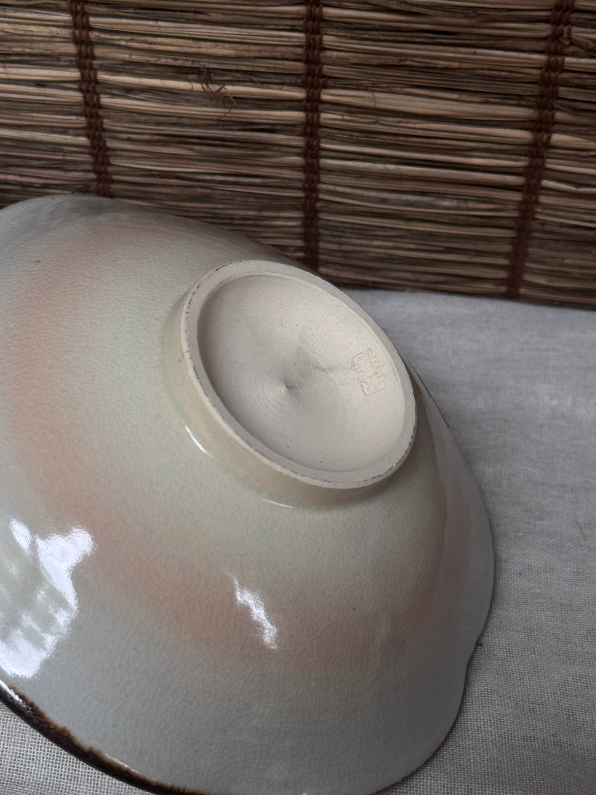 Kiyomizu Yaki Scalloped Bowls, Pair — Blush Pink Gradient Glaze, Iron-Rimmed Wave Edge