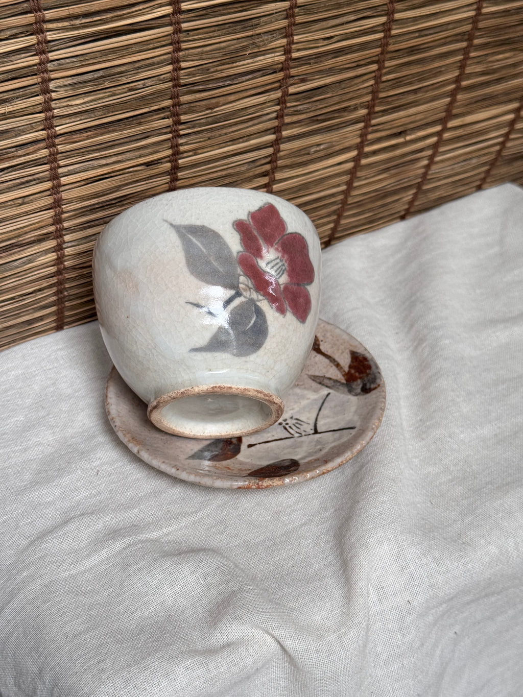 Kutani-Style Hand-Painted Camellia Teacup and Saucer Set, Crackle Glaze