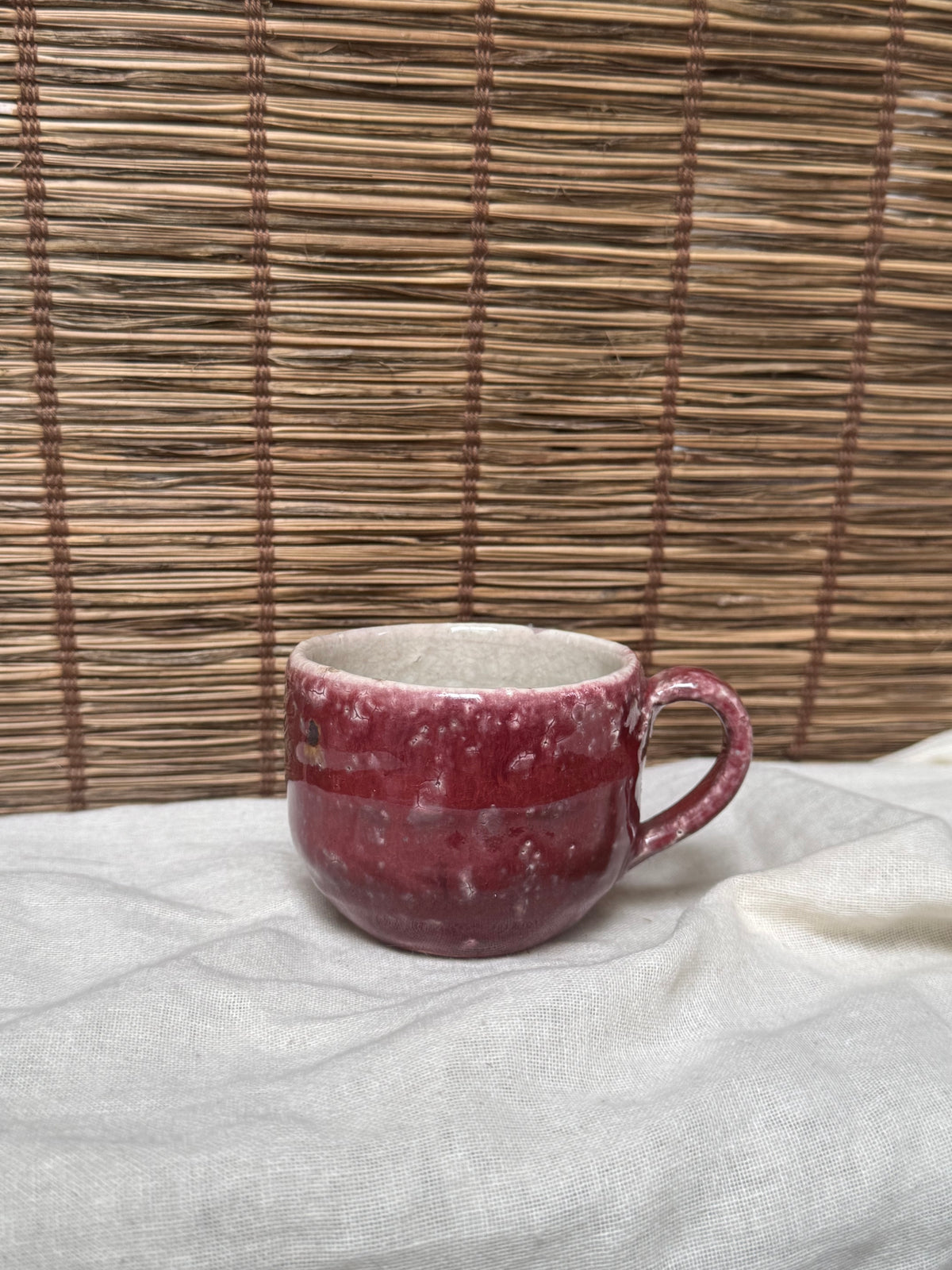 Copper-Red Glazed Studio Mug — Oxblood Drip Glaze, Crackle Interior