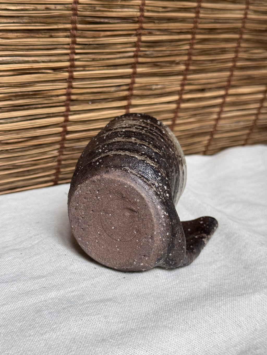 Shigaraki-Yaki Wood-Fired Yunomi Cup, Wave-Cut Rim, Natural Ash Glaze