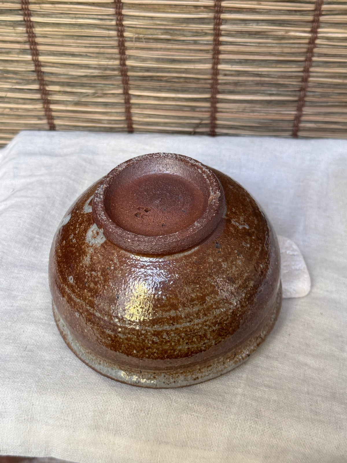Katakuchi Matcha Bowl — Amber Glaze, Grey Drips, Iron Spots, Pouring Lip