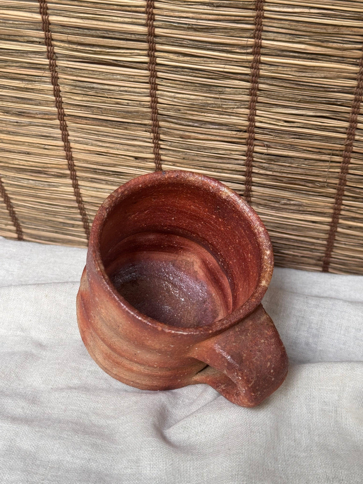 Bizen Ware Stoneware Mug — Unglazed Wood-Fired Body, Natural Ash Flashing