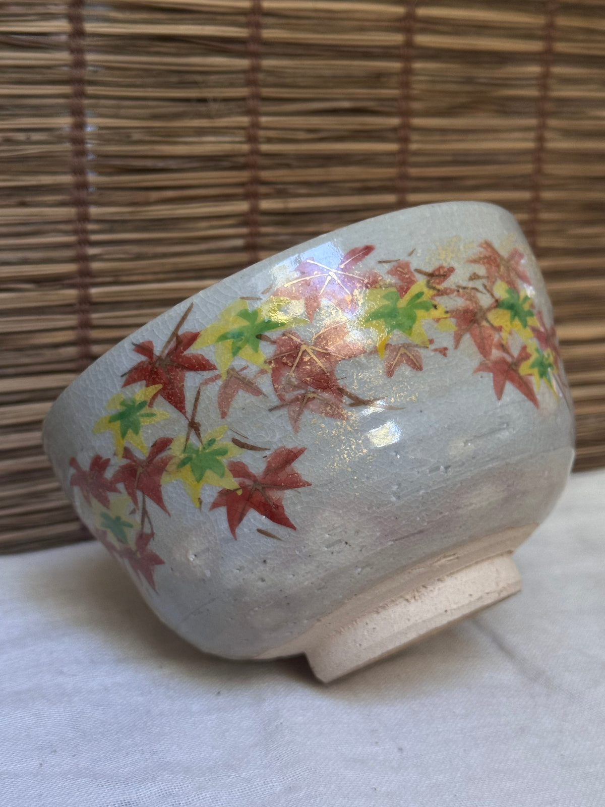 Hagi Ware Matcha Bowl (Chawan) — Momiji Maple Leaves, Gold Accents, Crackle Glaze